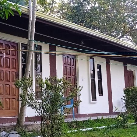 Hostel Manuel Antonio Park Jungle Экстерьер фото